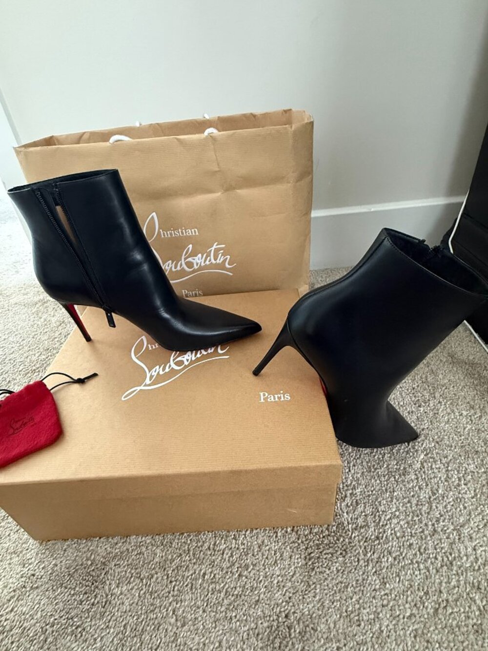 Christian Louboutin- So Kate Booty 85 Calf - Picture 2 of 9